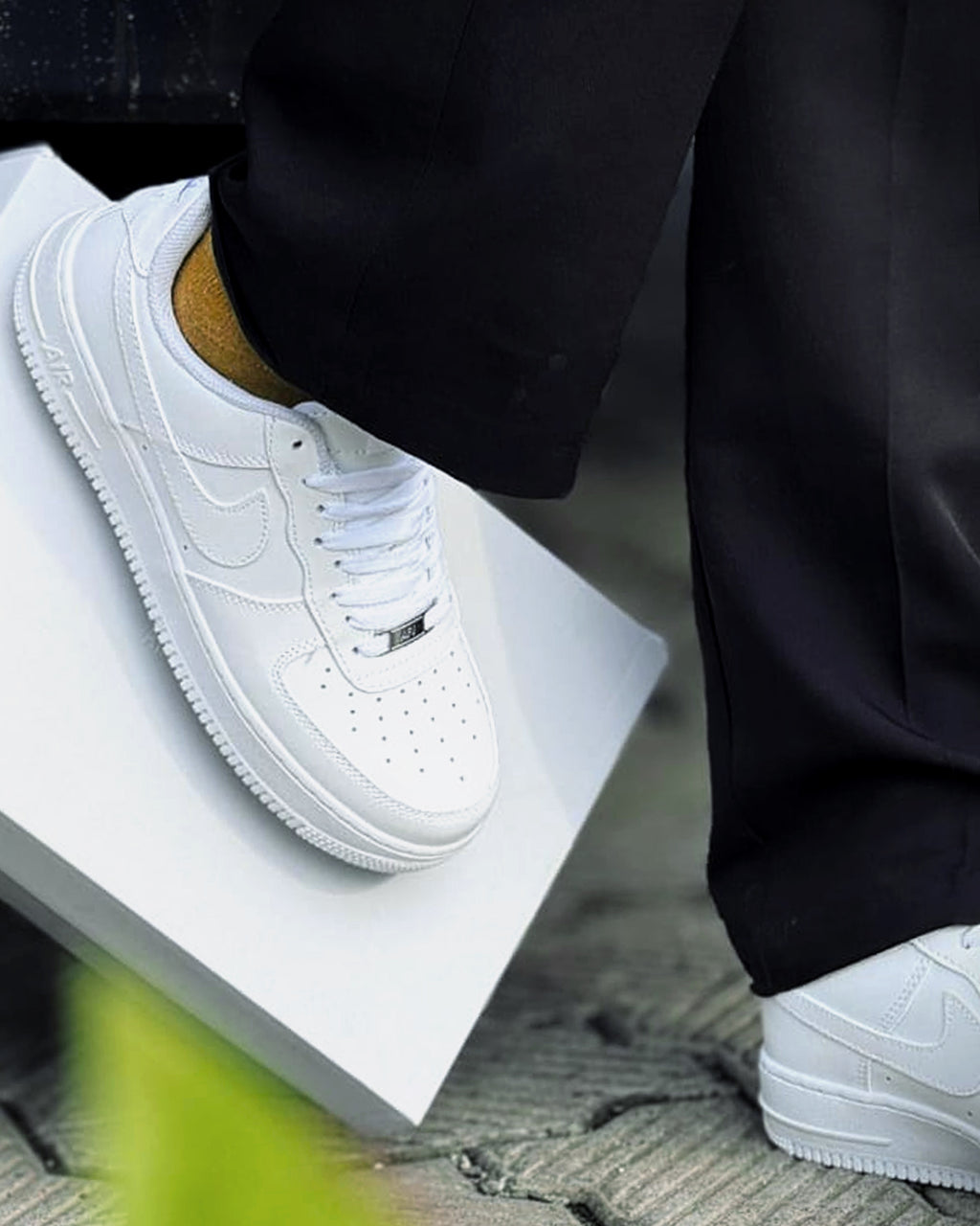 NIKE AIRFORCE © White Shoes